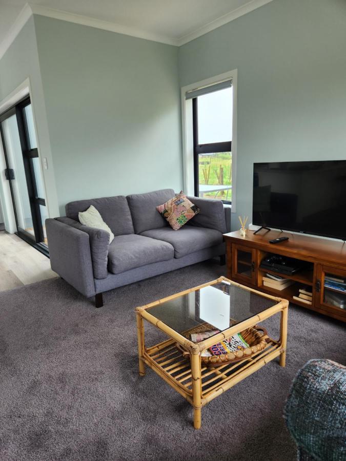 Aberdeen Cottage With Hobbit House Sleep-Out Tamahere 외부 사진